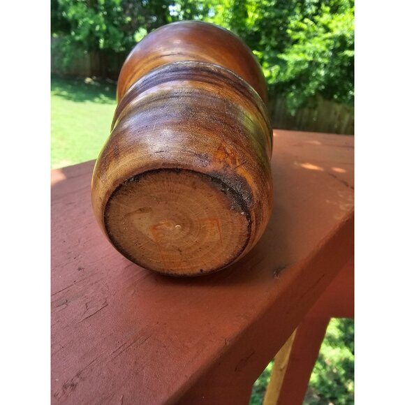 Vintage Handcrafted Wooden Kokeshi Doll With Floral Details & Red Hat - Picture 5 of 5